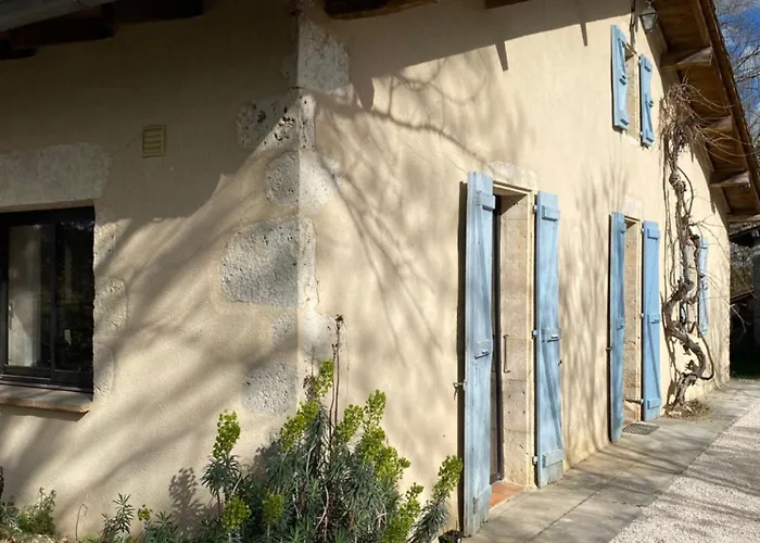 Сasa de vacaciones Le De Mauvielle *